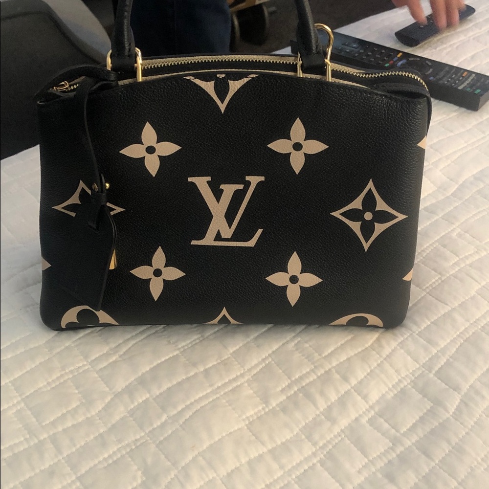 Louis Vuitton Black & Cream Monogram Satchel